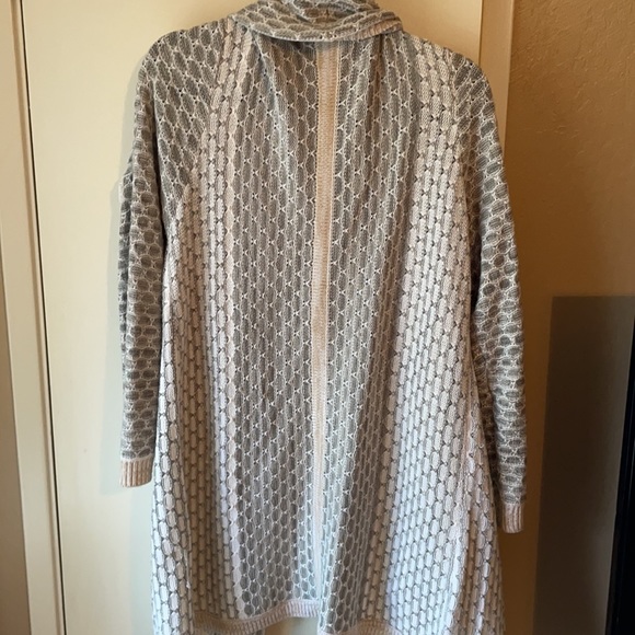 Beautiful long Carolyn Taylor Cardigan Sz XL - Picture 8 of 10